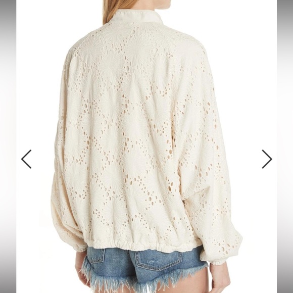 Free People Daisy Jane Bomber Jacket Cream Neutral Floral Embroidery Women’s XS - Picture 6 of 6